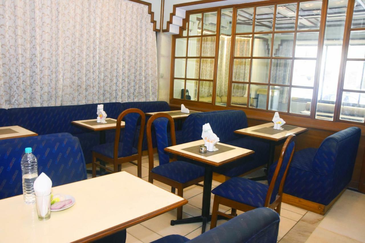 Garden Hotel Mumbai Exterior photo