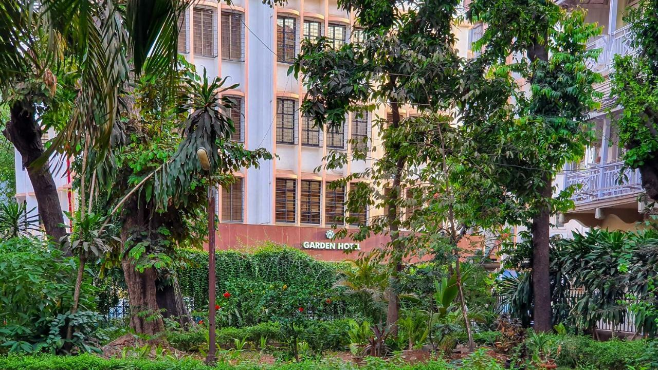 Garden Hotel Mumbai Exterior photo